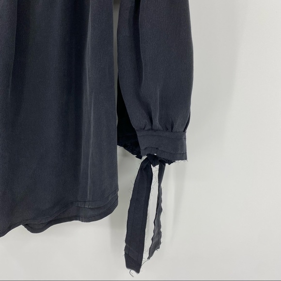 Feel The Piece Blue Off The Shoulder Top M/L - Picture 2 of 8